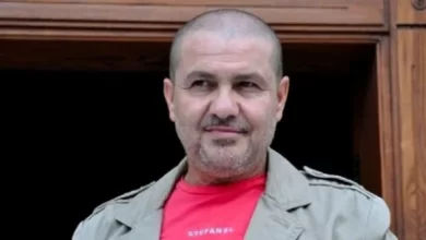 من هو الفنان نضال سيجري وديانته